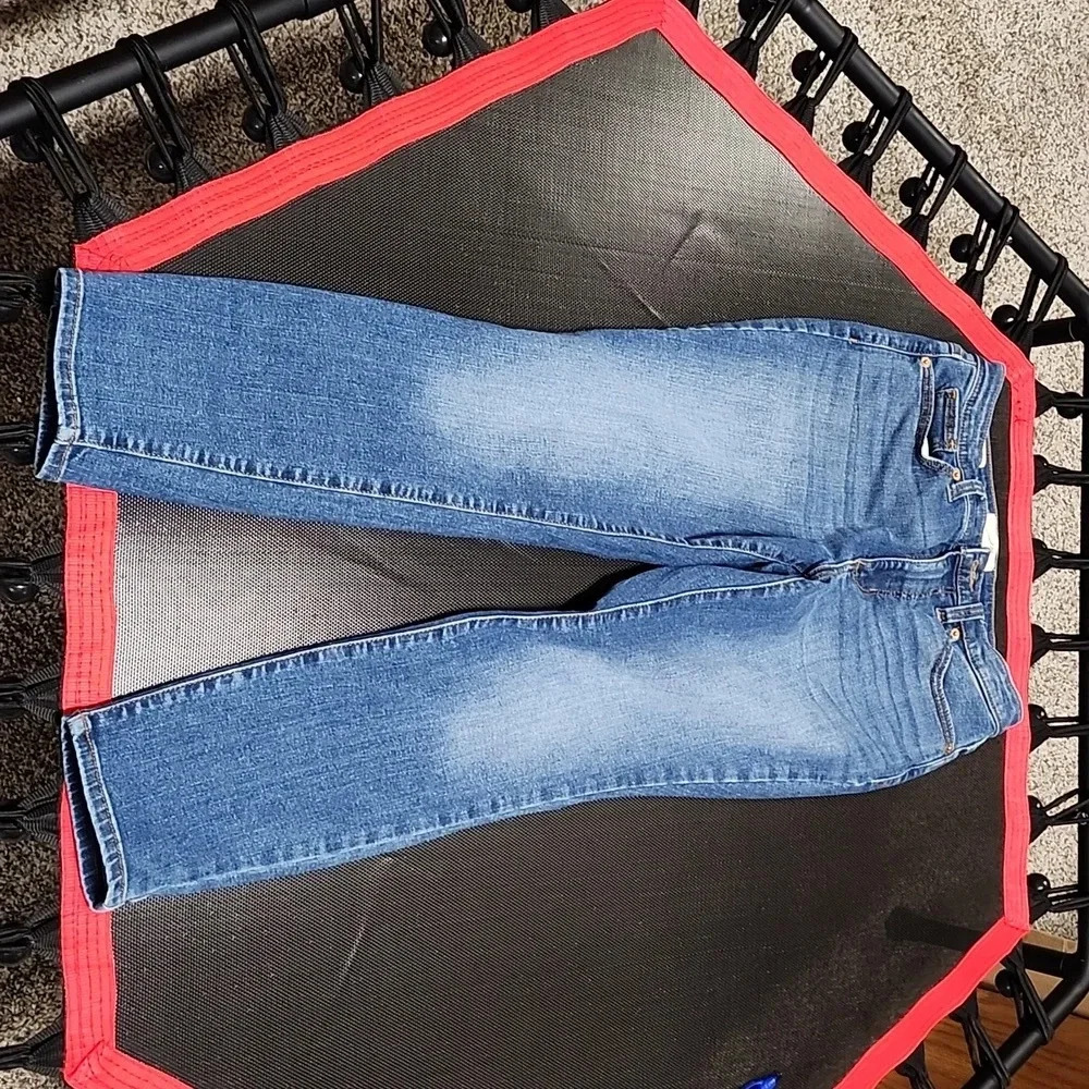 Universal Thread jeans size 4 box#2